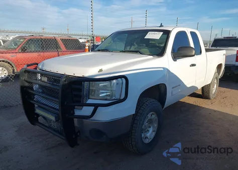 2010 GMC Sierra 2500Hd Sle z USA, uszkodzony, nr VIN 1GT5K0BG3AZ271299